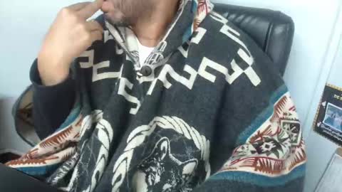     online show from 10-01-25, 03:45