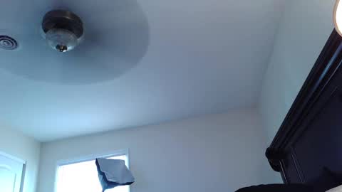 Snapshot of desertfoxohio chatting on 10-01-25, 07:09 DutchMasterFox online show from 10-01-25, 07:09