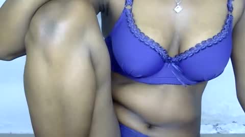Snapshot of desi_darling chatting on 06-08-26, 11:38 kajal online show from 06-08-26, 11:38