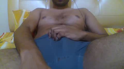 Snapshot of desidaddy_69 chatting on 12-19-24, 11:18 desidaddy_69 online show from 12-19-24, 11:18