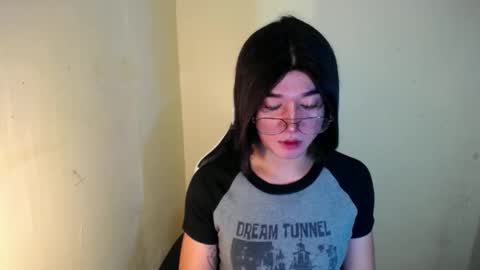 LORINE online show from 01-20-25, 05:04