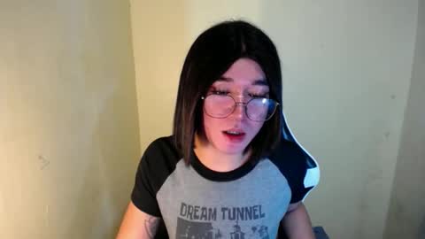 LORINE online show from 01-21-25, 12:04
