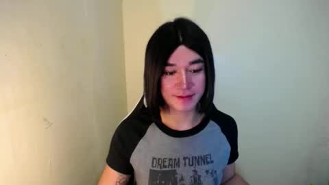 LORINE online show from 01-30-25, 01:00
