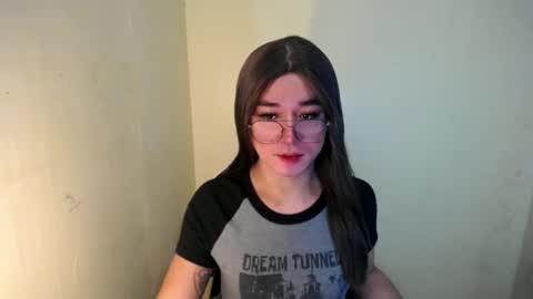 LORINE online show from 02-08-25, 10:07