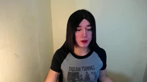 LORINE online show from 02-15-25, 12:43
