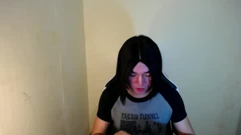 LORINE online show from 02-16-25, 06:32