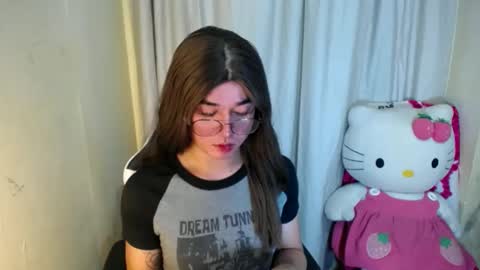 LORINE online show from 02-23-25, 10:20