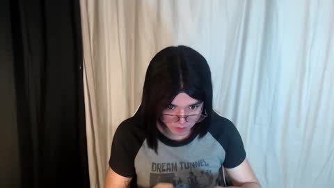 LORINE online show from 03-08-25, 03:50
