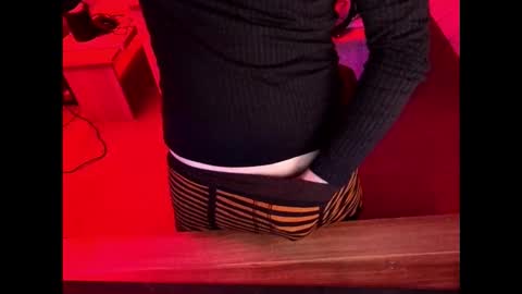 lecram online show from 09-27-25, 04:17