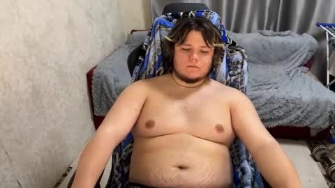 Snapshot of desiredude9 chatting on 09-16-25, 05:47 desiredude9 online show from 09-16-25, 05:47