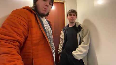 Snapshot of desiredude9 chatting on 02-21-26, 05:36 desiredude9 online show from 02-21-26, 05:36