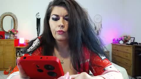 HellenMoon online show from 03-11-26, 09:26