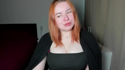 LAYLA online show from 04-29-26, 06:17