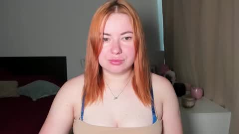 Snapshot of desirelayla chatting on 06-22-26, 06:21 LAYLA online show from 06-22-26, 06:21