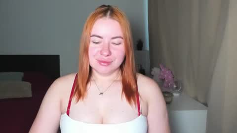Snapshot of desirelayla chatting on 07-10-26, 06:39 LAYLA online show from 07-10-26, 06:39
