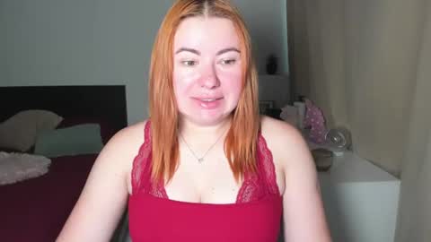 Snapshot of desirelayla chatting on 07-13-26, 06:16 LAYLA online show from 07-13-26, 06:16