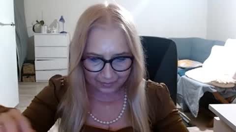 S O F I A online show from 02-23-25, 05:50
