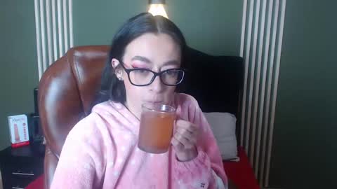 Desiring Angel online show from 01-07-25, 11:48