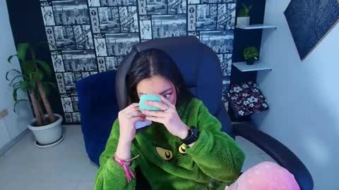 Desiring Angel online show from 12-15-25, 12:31