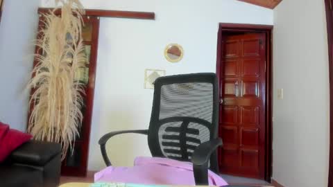 Desiring Angel online show from 05-07-26, 04:56