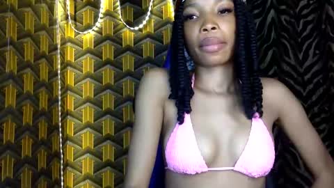 Deslimbody online show from 03-22-26, 12:25