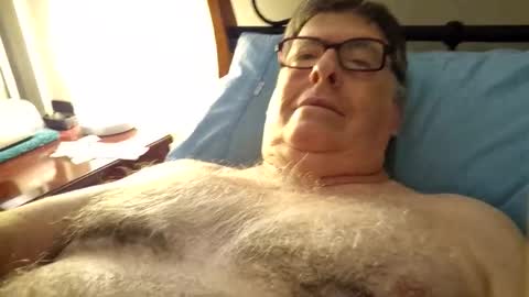 Desmon1958 online show from 03-11-26, 06:25