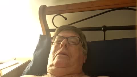 Desmon1958 online show from 04-06-26, 12:28