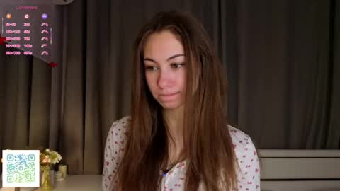 Snapshot of dessiemaletta chatting on 04-20-26, 06:31 Jane online show from 04-20-26, 06:31
