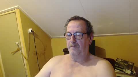 destelp online show from 11-29-25, 11:30