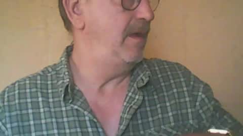 Snapshot of destelp chatting on 06-21-26, 12:30 destelp online show from 06-21-26, 12:30