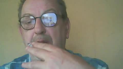 Snapshot of destelp chatting on 06-28-26, 11:27 destelp online show from 06-28-26, 11:27