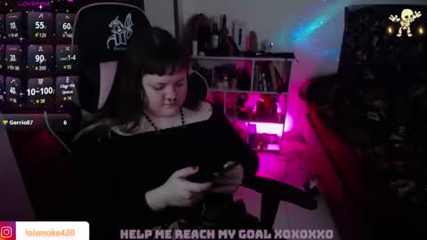 Snapshot of destroyall420 chatting on 11-01-25, 11:29 Lola Bdsm and fries online show from 11-01-25, 11:29