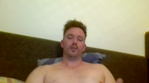 deutero1986 online show from 07-11-26, 02:47