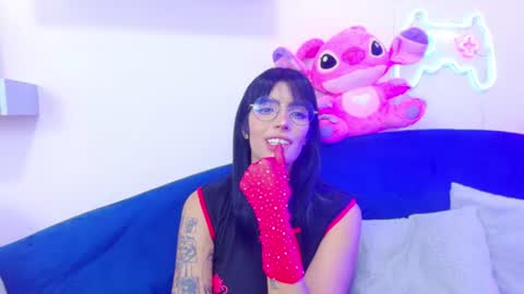 DEUX online show from 07-15-26, 10:59