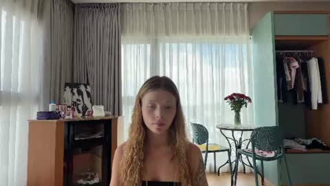 Snapshot of deva_alice chatting on 07-13-26, 02:47 Id be happy to have a steamy stream girl online show from 07-13-26, 02:47