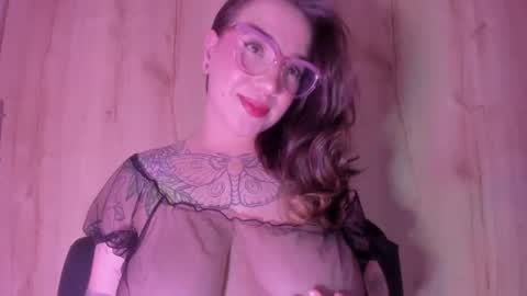 Deva Blue online show from 09-09-25, 04:23