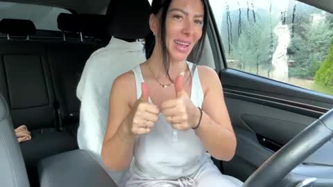 Snapshot of devilbunny01 chatting on 10-05-25, 05:28 Tina online show from 10-05-25, 05:28