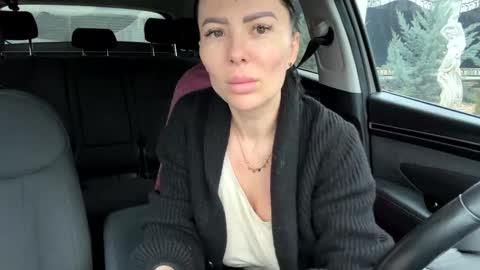 Snapshot of devilbunny01 chatting on 02-08-26, 06:28 Tina online show from 02-08-26, 06:28