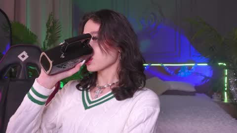 Snapshot of devilinee chatting on 12-08-24, 07:58 devilinee online show from 12-08-24, 07:58