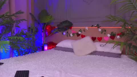 Snapshot of devilinee chatting on 02-13-25, 09:51 devilinee online show from 02-13-25, 09:51