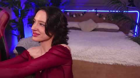 Snapshot of devilinee chatting on 01-07-26, 06:38 devilinee online show from 01-07-26, 06:38