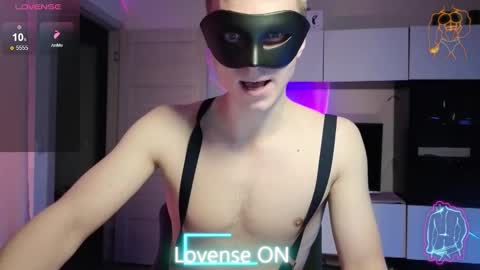 Snapshot of devilinmask666 chatting on 01-10-26, 06:31 Devilinmask666 online show from 01-10-26, 06:31