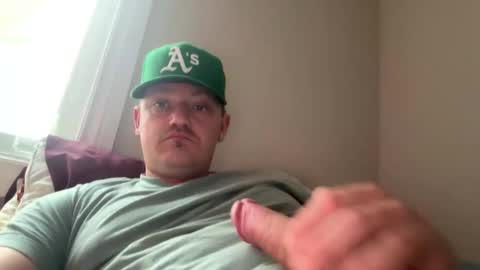 Snapshot of devilslick chatting on 03-08-25, 12:30 WingInIt online show from 03-08-25, 12:30