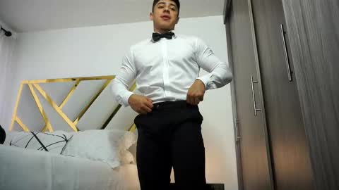 Devin Hunter online show from 03-04-25, 07:54