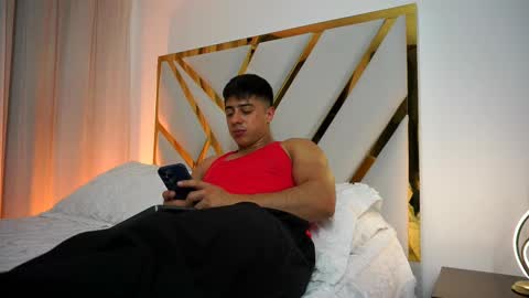 Devin Hunter online show from 03-08-25, 07:16