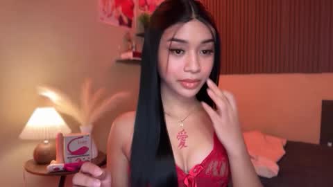 Devine Greyson online show from 11-24-25, 11:32