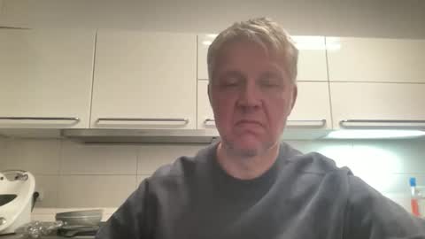 Snapshot of devon_nite chatting on 09-15-25, 10:32 Devon online show from 09-15-25, 10:32