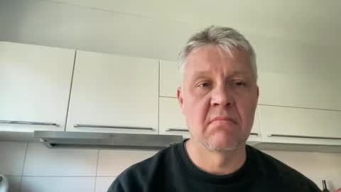 Snapshot of devon_nite chatting on 09-29-25, 02:00 Devon online show from 09-29-25, 02:00