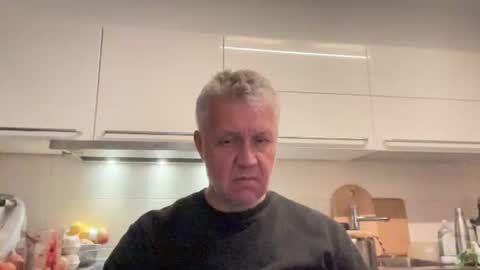 Snapshot of devon_nite chatting on 09-30-25, 09:53 Devon online show from 09-30-25, 09:53