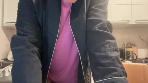 Snapshot of devon_nite chatting on 10-09-25, 11:25 Devon online show from 10-09-25, 11:25